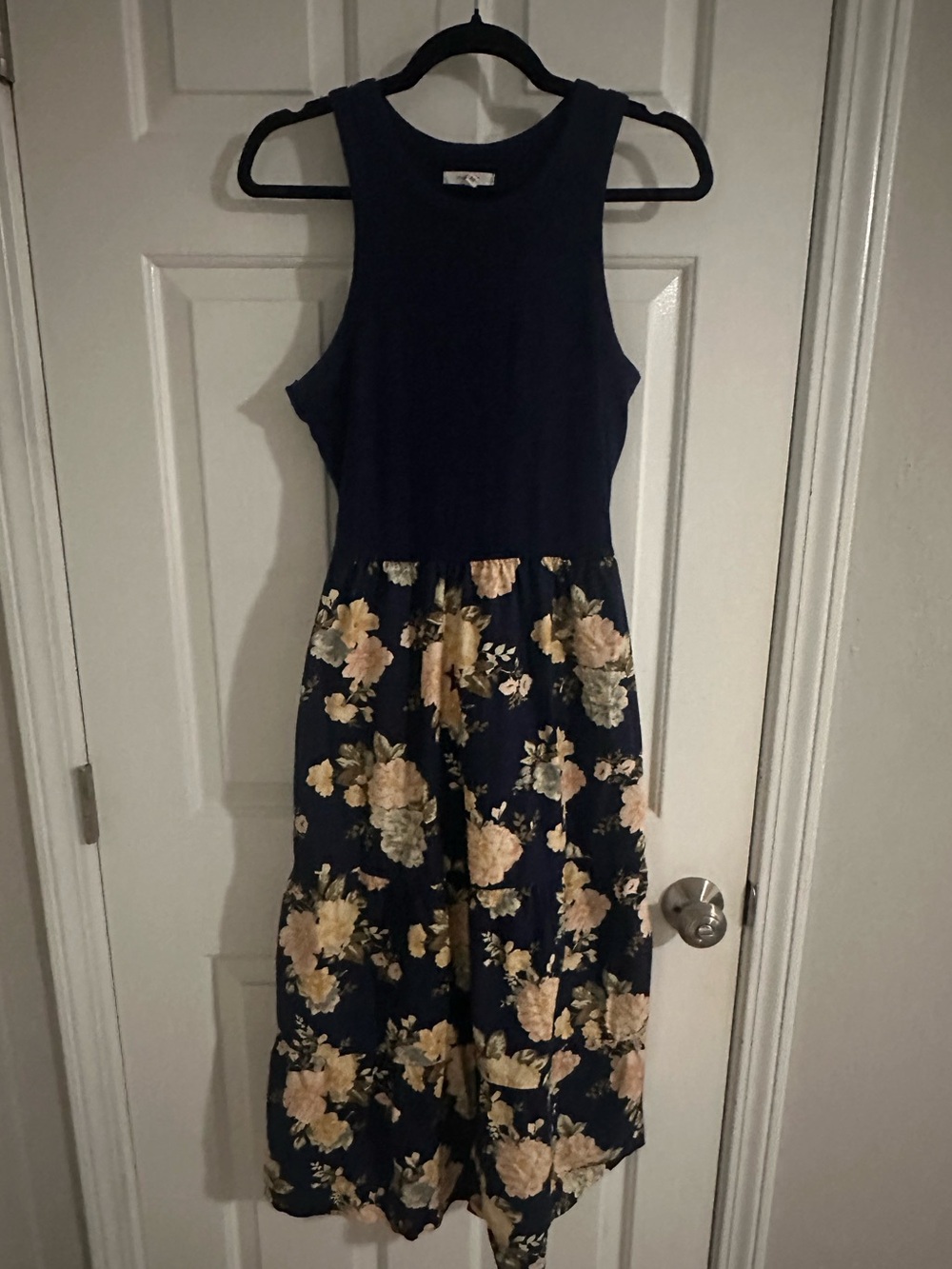 Navy Floral Sleeveless Midi Dress